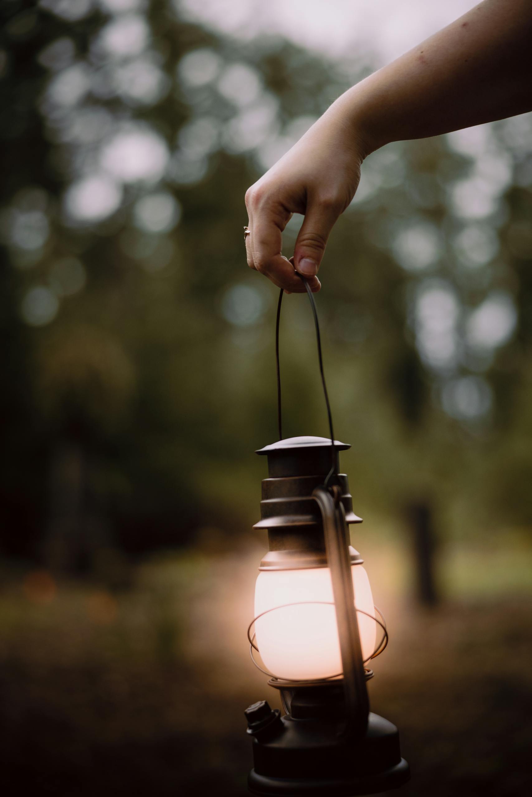 lantern light symbolizing hope in TSW recovery